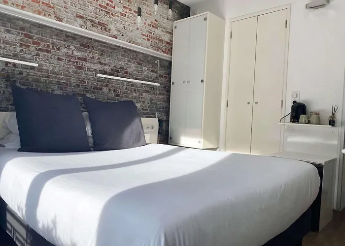 Western Le Montparnasse Hotell