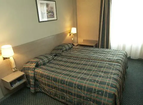 Western Le Montparnasse Hotell 3*