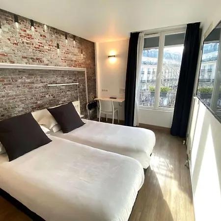 Western Le Montparnasse Hotel