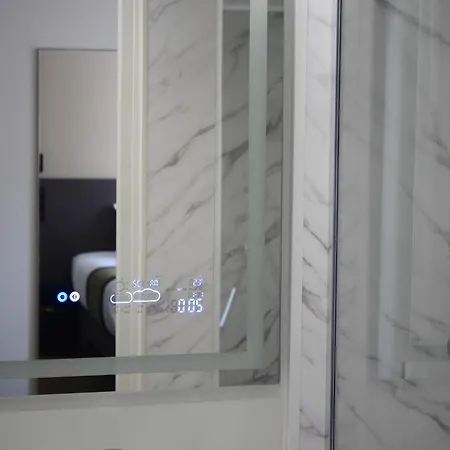 Western Le Montparnasse Hotel 3*