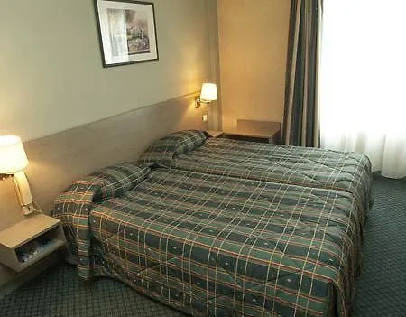 Western Le Montparnasse Hotel 3*