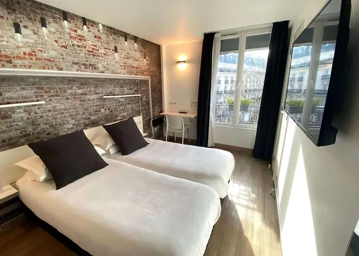 Western Le Montparnasse Hotel