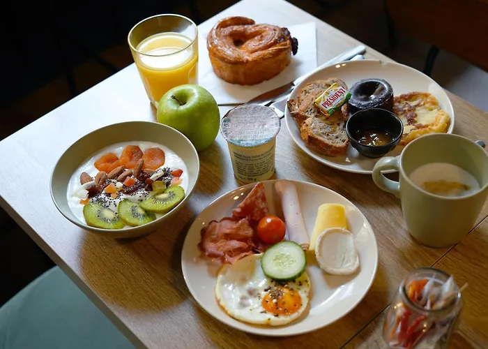 Western Le Montparnasse Hotel 3*