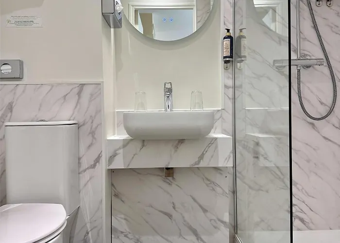 Western Le Montparnasse Hotel Paris