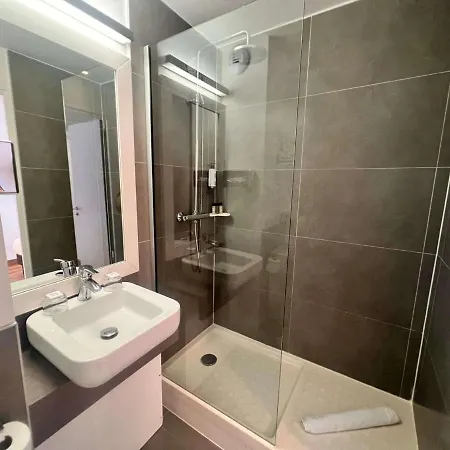 Western Le Montparnasse 3* Париж