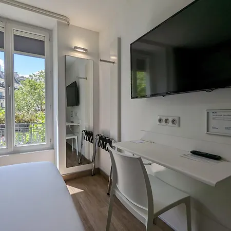 Western Le Montparnasse 3* Париж