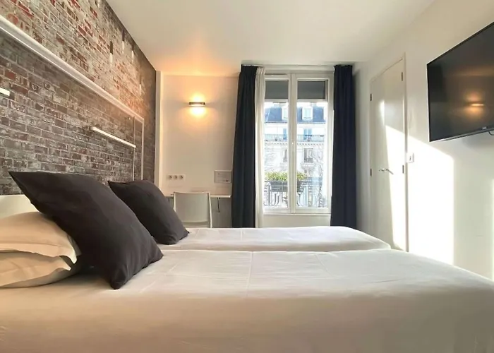 Western Le Montparnasse Hotel