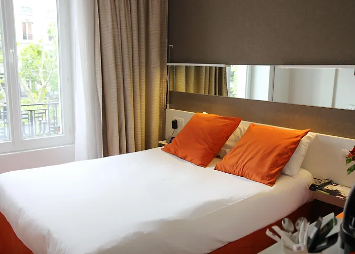 Western Le Montparnasse 3* Parigi