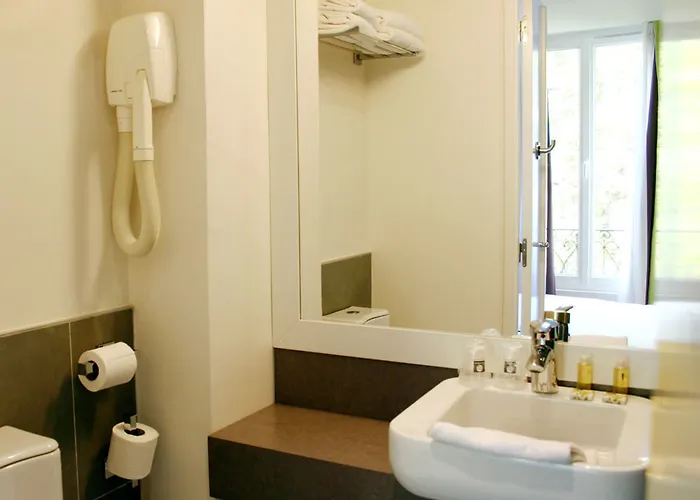 Hotel Western Le Montparnasse París